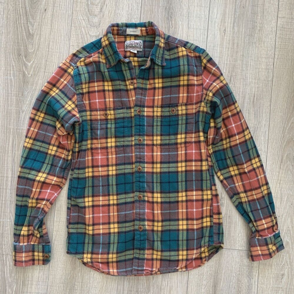 J Crew Classic Mid Weight Flannel Button Down Long Sleeve Shirt Plaid Mens XS